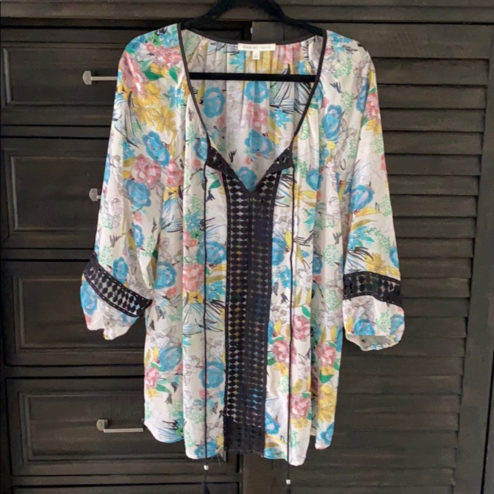 Daniel Rainn blouse floral boho lightweight top